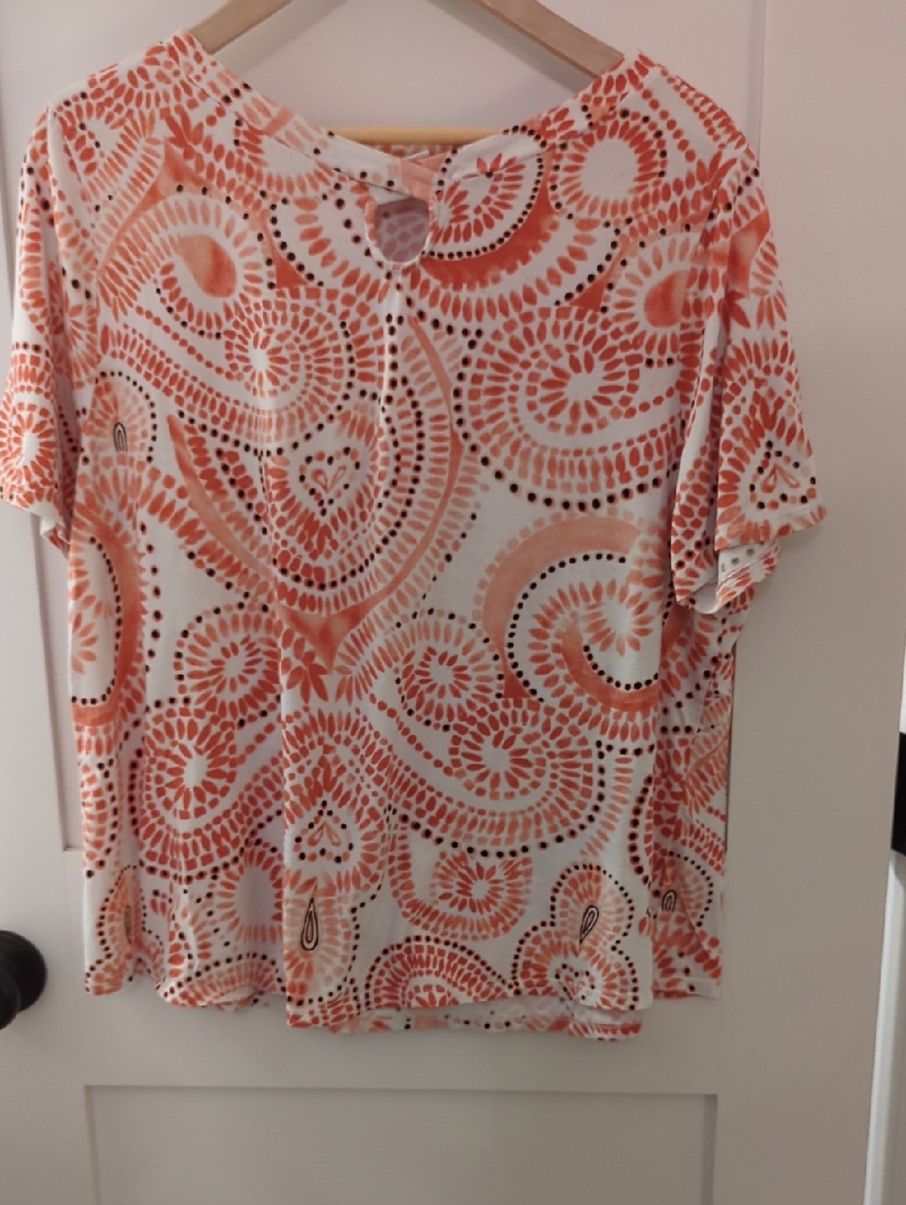 Chico's Coral Swirl Short Sleeve Tee